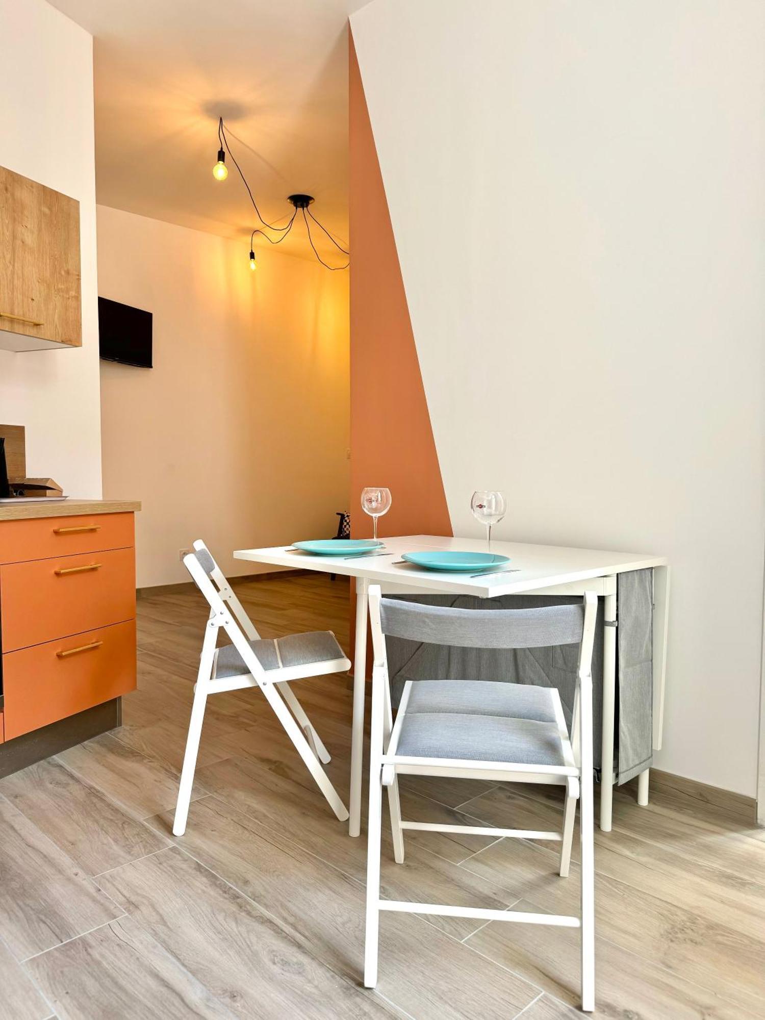 Appartement Secteur Gare Et Place De La Comedie, Wifi & Climatisation Montpellier Exterior photo